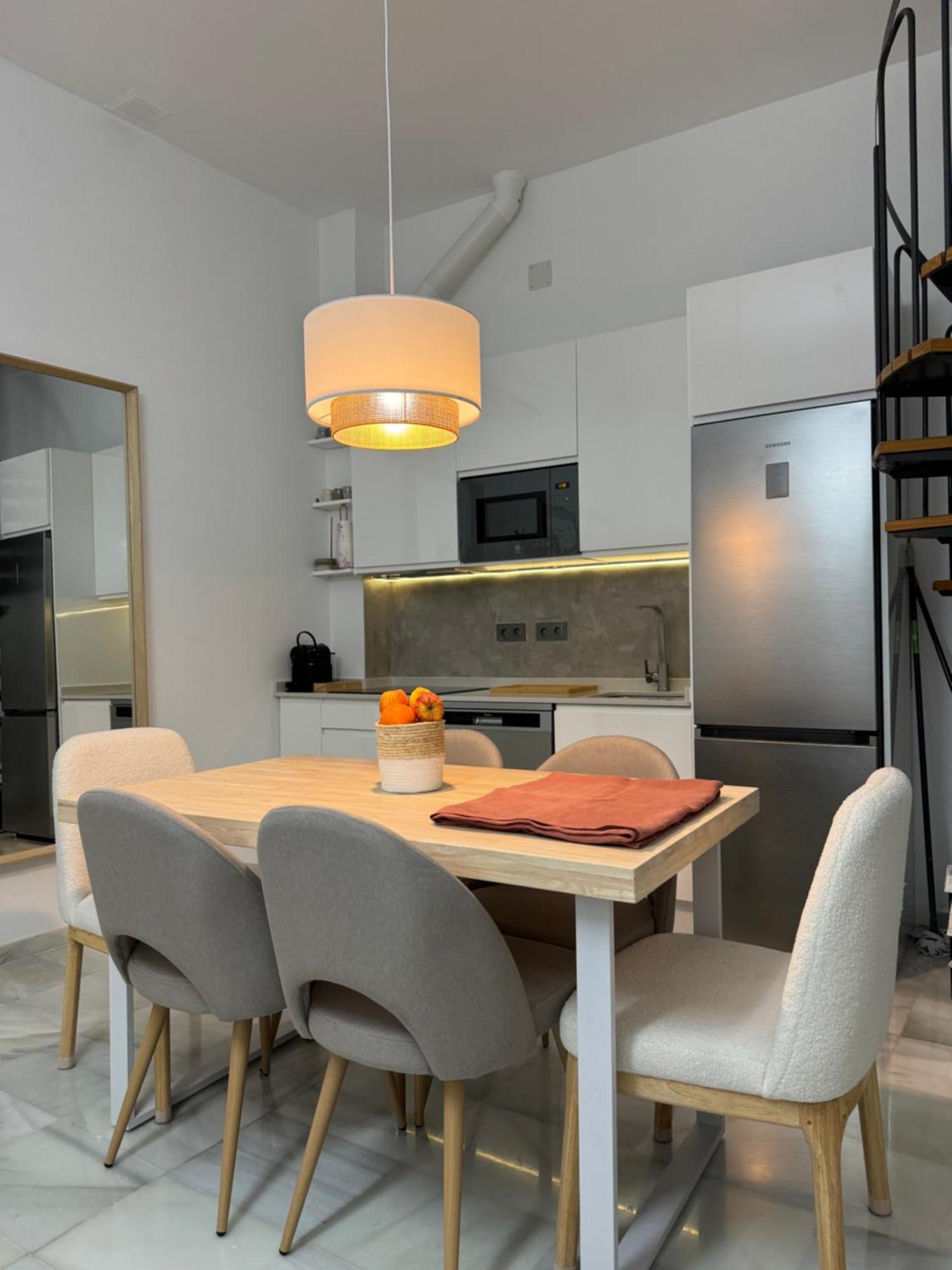 Vakantiehuis Casa Boutique Plaza De Armas -townhouse- Sevilla